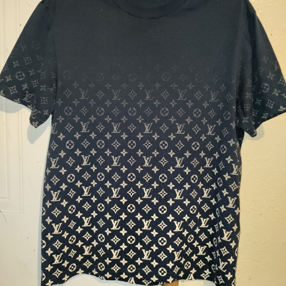 Louis Vuitton Navy and Cream Monogram Tee